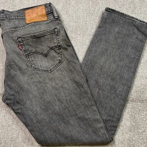 Levi's Men's Charcoal Straight Jeans